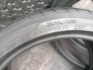X2/ 225/ 40/ R18 GOODYEAR EAGLE F1 RUNFLAT