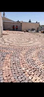 Paving installation