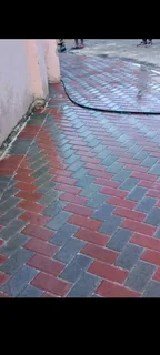 Paving installation
