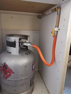 INSTALLATION AND SERVICES of Gas Hob,Gas Stove, Gas Geysers and Gas Fire Places...