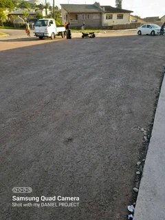 Retaining walls and building