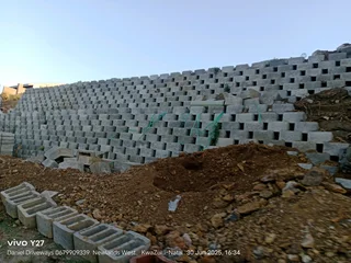 Retaining walls and concrete driveways