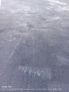 Retaining walls and concrete driveways