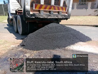 Tar driveways and retaining walls