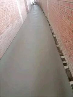 Paving retaining walls installation