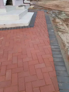 Paving and tar