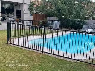 Pool fencing