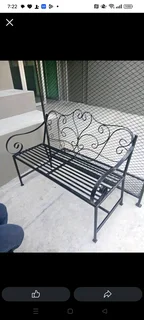 Metal garden bench