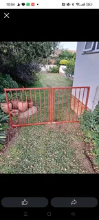 Garden pool and balustrades fence