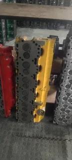 Recon cylinder head&#39;s for heavy duty trucks and yellow metal.