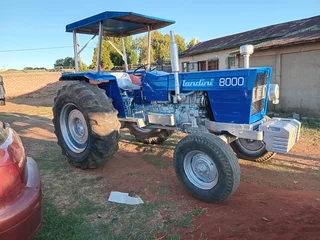Roofed Landini Tractor For Sale. No leaks, no smoke, no leaks, nothing to fix!