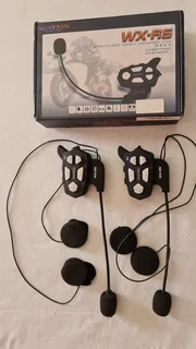 Wayxin WX - R8 Motorcycle bluetooth communication system.