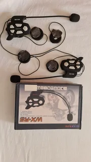 Wayxin WX - R8 Motorcycle bluetooth communication system.