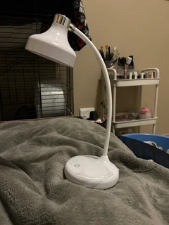 Rechargeable LED desk lamp