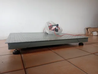 1500 Kg Weighing scale