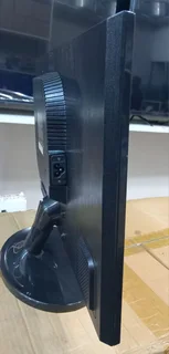 Mecer 20inch monitor with VGA and HDMI R450Bulk buyers R400