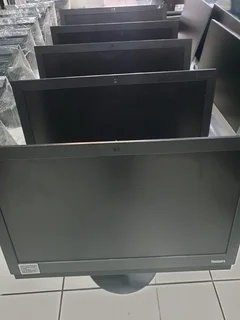 Lenovo Thinkcentre M810z AIOCore i5 5600 @ 3.30Ghz16GB Ram512GB SSD