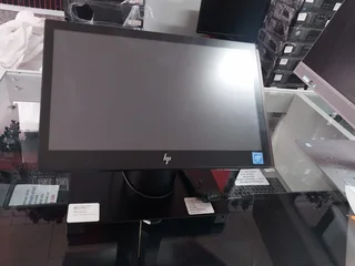 Hp Engage One AioCeleron 3965U 8GB Ram 256GB SSD Hp Scanner