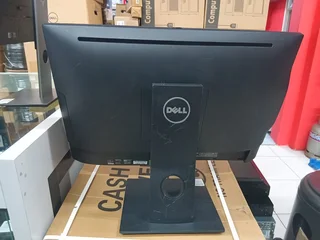 Dell OPTIPLEX 3240 AIO Corei5-6500T&#64;2,5GHZ8GB RAM 500GB HDD INTEL HD GRAPHICS 530Windows 10 Pro