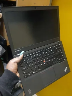 ♐Lenovo X250 ♐Core i5-5th Gen ♐8gb Ram♐256gb SSD ♐Good Battery ♐Wifi ♐Web cam