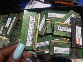 NB for bulk buyers only 20&#43;_ 4gb PC4 PC Ram_ R125 Each 