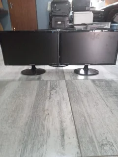 Samsung monitor BX2031 wider
