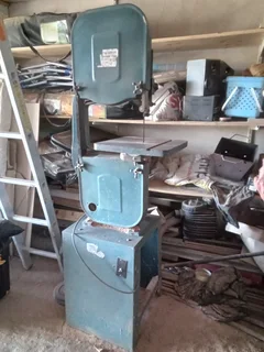 Band Saw- Wood