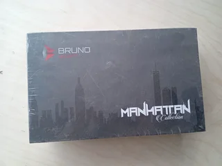 Solid External Meranti Doorwith Handle Lock Set