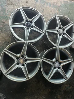 Mercedes-Benz mag rims for sale 18inches