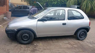 Opel corsa 1.4i lite for sale