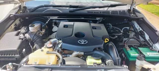 2017 TOYOTA HILUX 2.8 GD-6,  4X4  A/T, BLACK EDITION