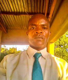 Housekeeper and a Driver is looking for a job