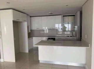 SKILLED, COMPETENT, PROFESSIONAL AND EXPERIENCED CARPENTER.