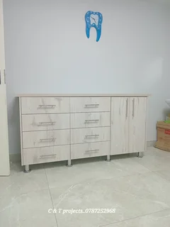 SKILLED, COMPETENT, PROFESSIONAL AND EXPERIENCED CARPENTER.