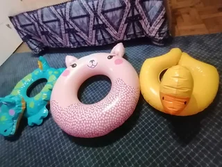 4x pool floaties for sale