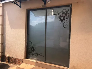 For all your window frosting requirements