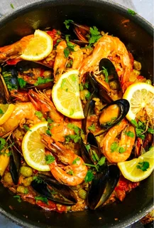 Am looking for ajob as chef