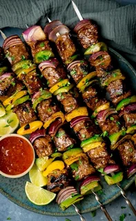 Am looking for ajob as chef, cook