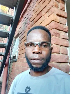 Stay in garden boy &amp; house keeping available