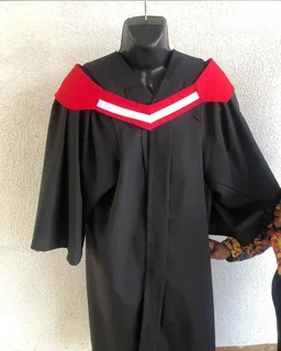 Quality and affordable graduation gowns,caps and sashes