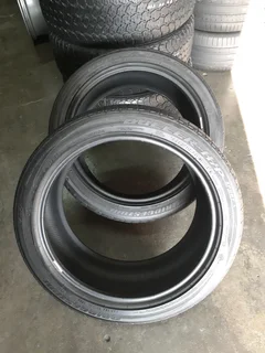 275/40/20 Bridgestone runflat and many other sizes for sale call/whatsApp 0670042842 for details.