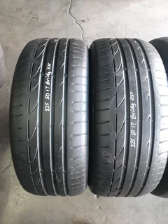 225/50/17 Bridgestone runflat and many other sizes for sale call/whatsApp 0670042842 for more.