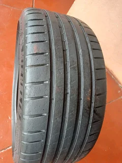 245/35/20 michelin and many other sizes for sale call/whatsApp 0631966190 for details.