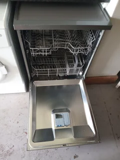 Defy Dishwasher - Ad posted by Hollie Merson