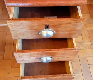 Desk - Ad posted by Tony T