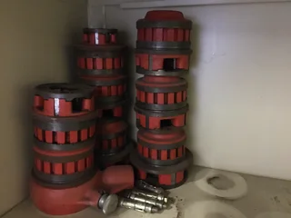 RIDGID Hand-Held Power Drive 690i with extra set of dies