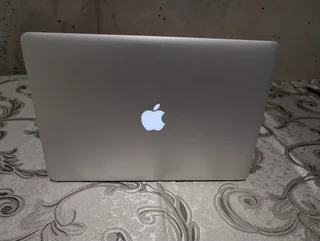 MacBook Pro 15&#34; Retina (Mid 2013) - Core i7, 16GB RAM, NVIDIA GPU