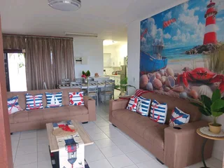 Beach front apartment in junita manaba beach margate
