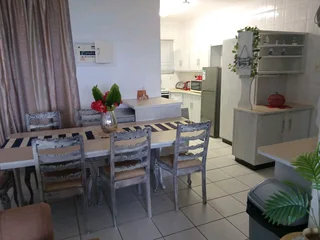 Beach front apartment in junita manaba beach margate