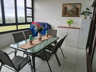 Beach front apartment in junita manaba beach margate